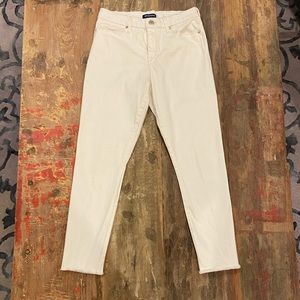 Bandolino White Skinny Jeans sz 10